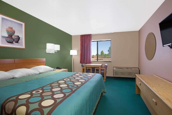 Super 8 by Wyndham Fort Sumner image 16